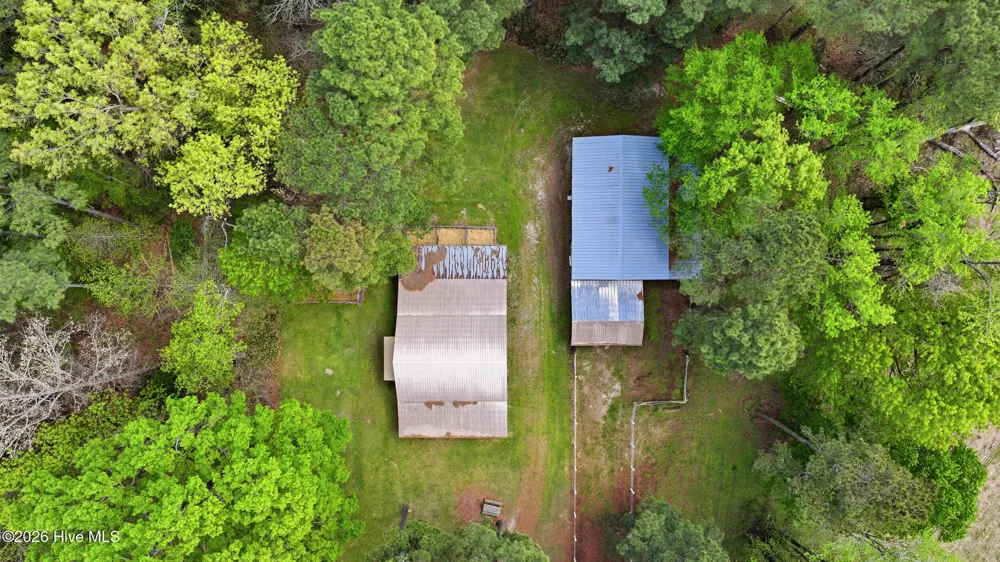 2639 Nc Highway 211 Clarkton, NC 28433