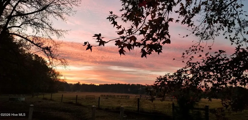 2639 Nc Highway 211 Clarkton, NC 28433