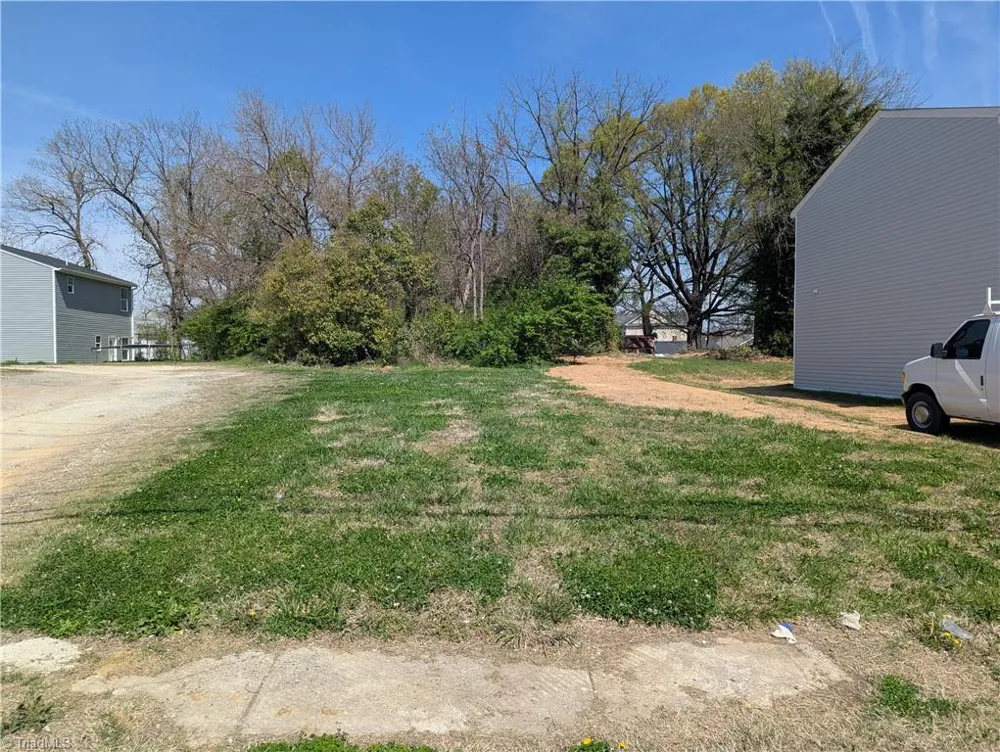 505 E Grimes Avenue High Point, NC 27260