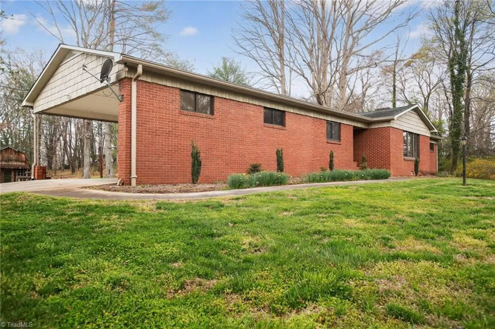 4783 Calico Road Lenoir, NC 28645