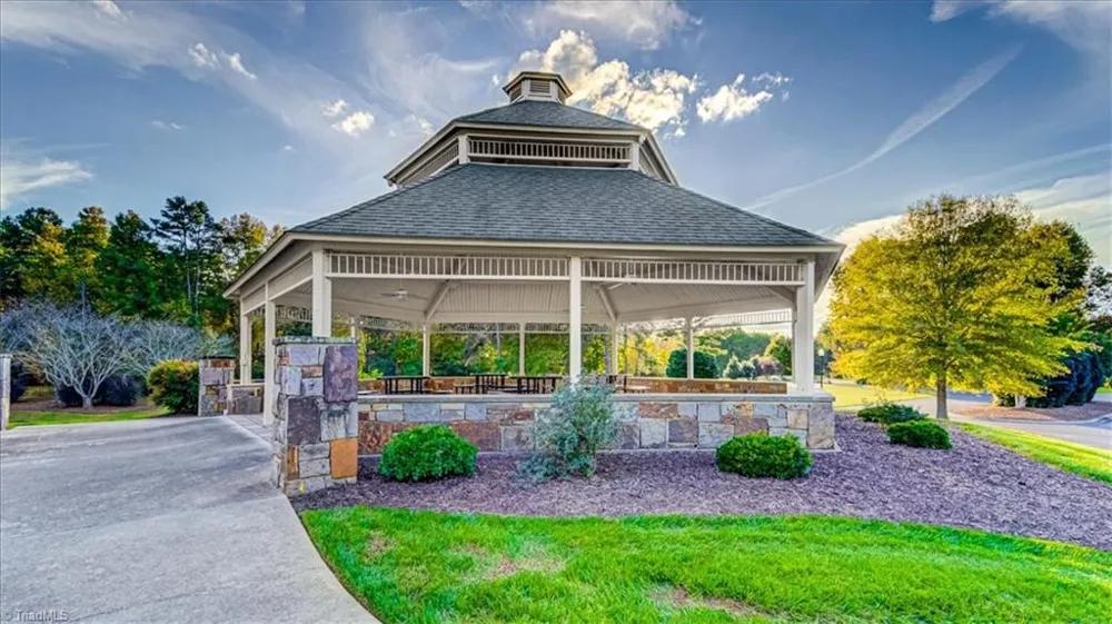 1047 Starboard Reach Lexington, NC 27292