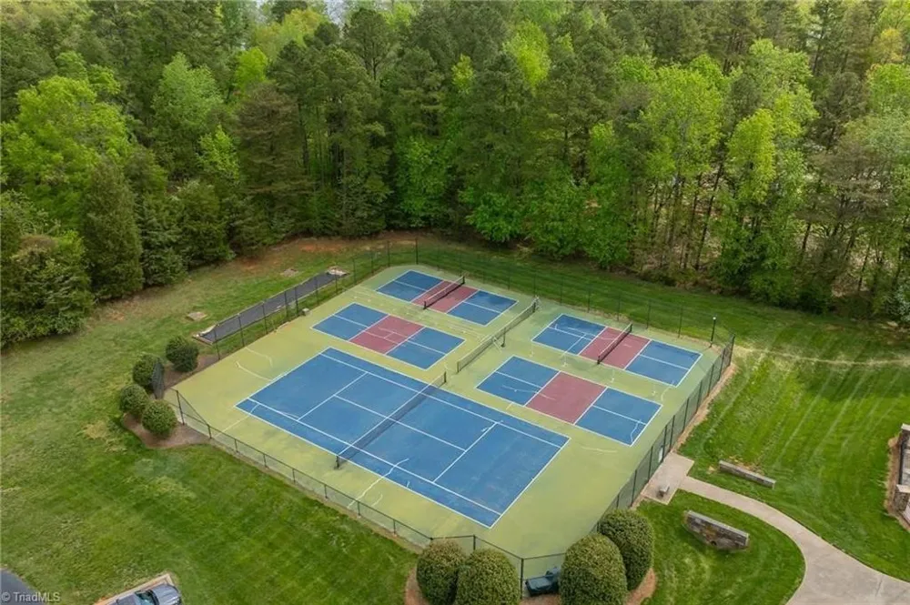 1047 Starboard Reach Lexington, NC 27292