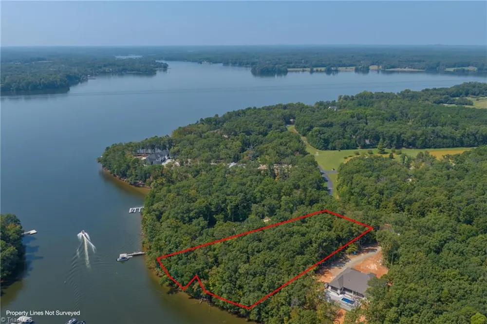 1047 Starboard Reach Lexington, NC 27292