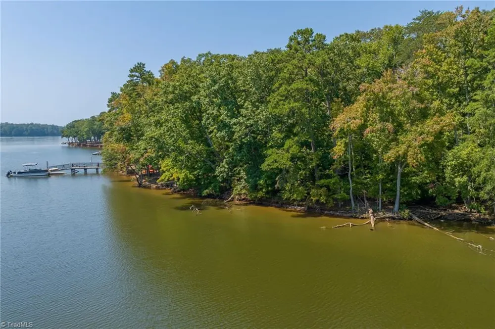 1047 Starboard Reach Lexington, NC 27292