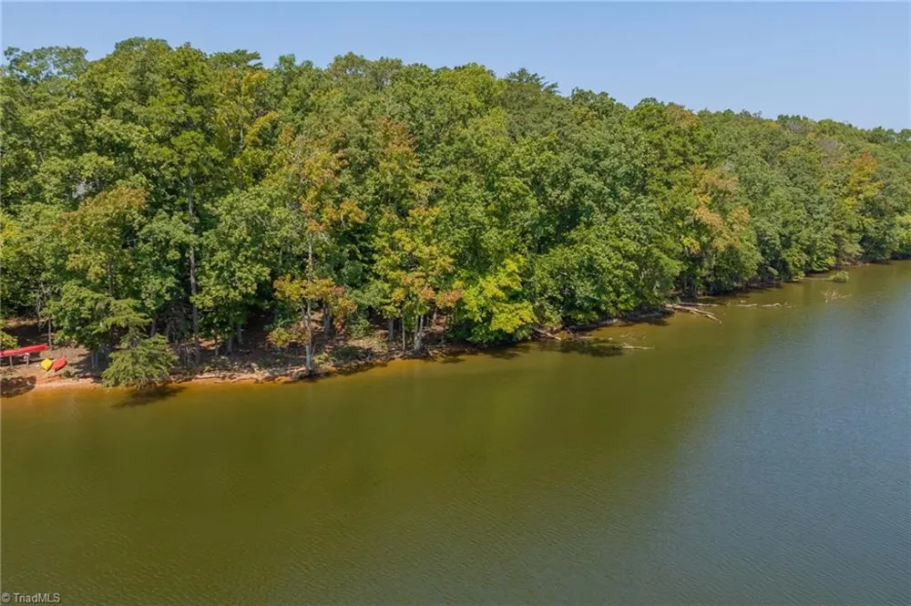1047 Starboard Reach Lexington, NC 27292