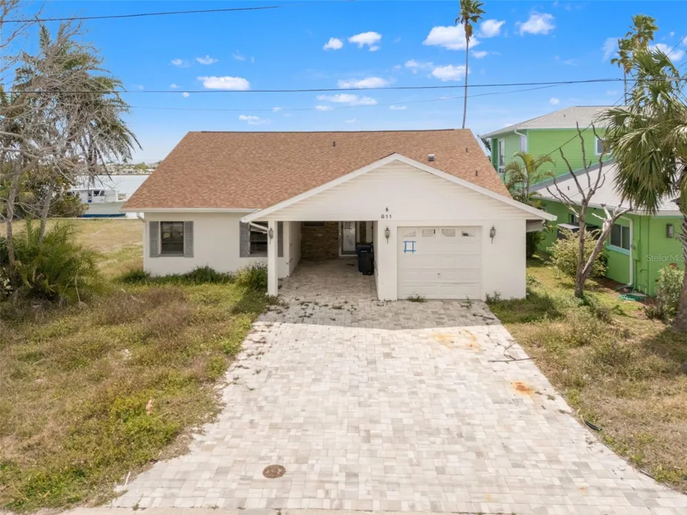 811 BAY POINT DRIVE Madeira Beach, FL 33708