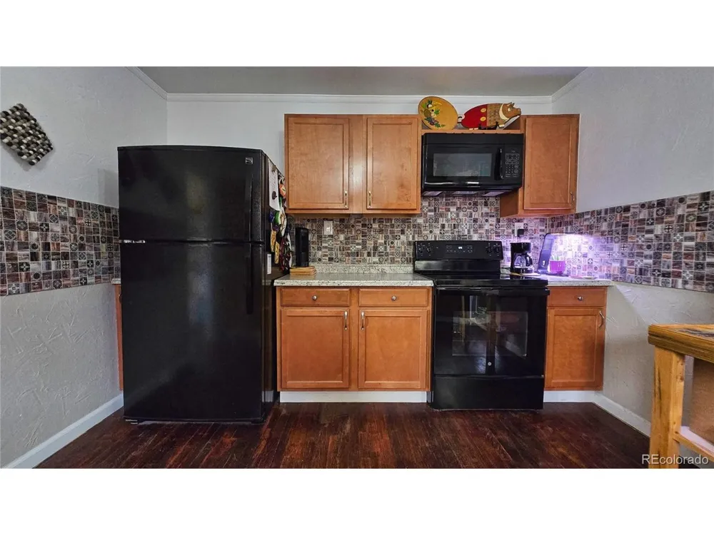 1008 W 7th Street Walsenburg, CO 81089