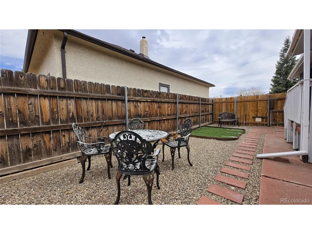 1008 W 7th Street Walsenburg, CO 81089