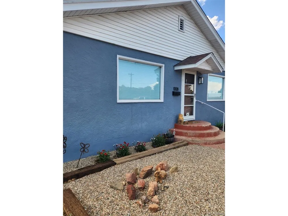 1008 W 7th Street Walsenburg, CO 81089