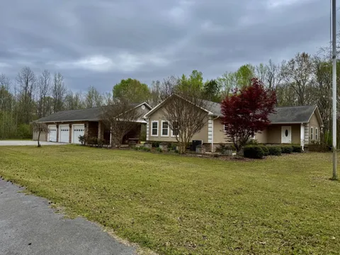 386 Oak Grove Road
