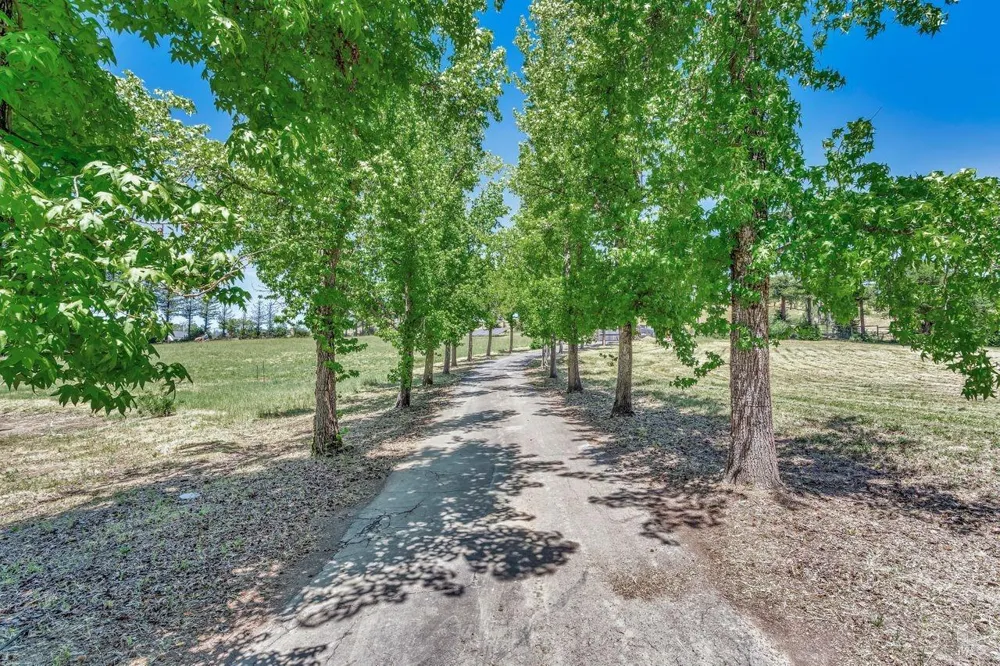 1400 Riebli Road Santa Rosa, CA 95404
