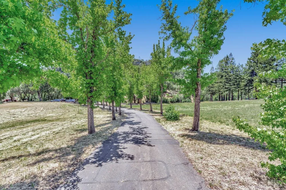 1400 Riebli Road Santa Rosa, CA 95404