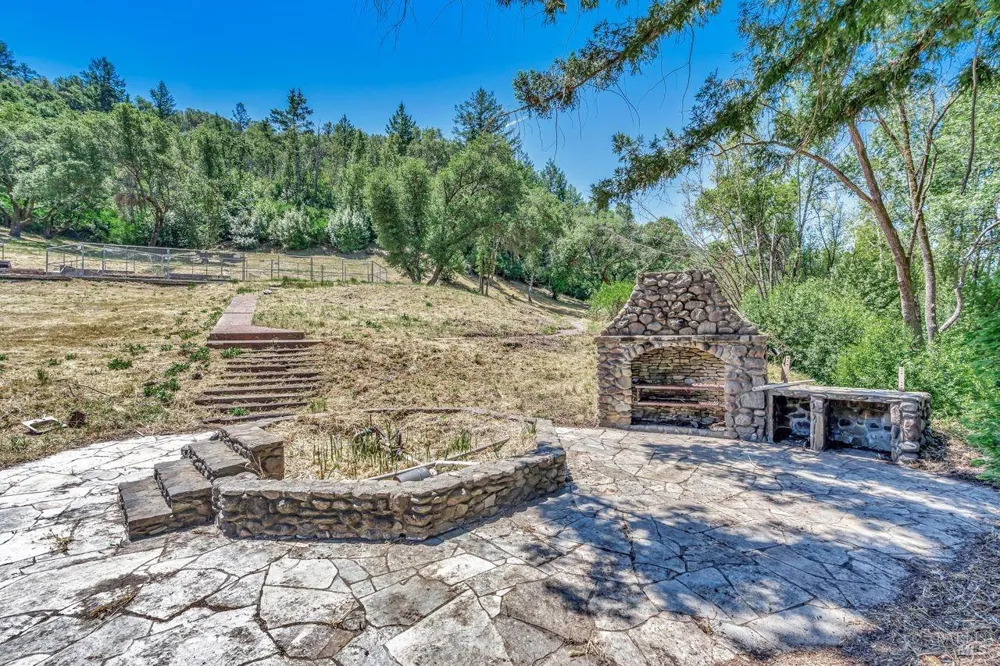 1400 Riebli Road Santa Rosa, CA 95404