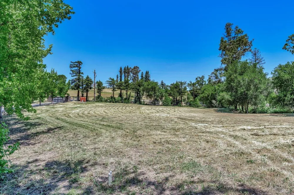 1400 Riebli Road Santa Rosa, CA 95404