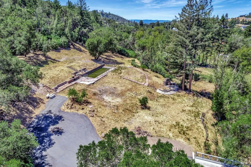 1400 Riebli Road Santa Rosa, CA 95404