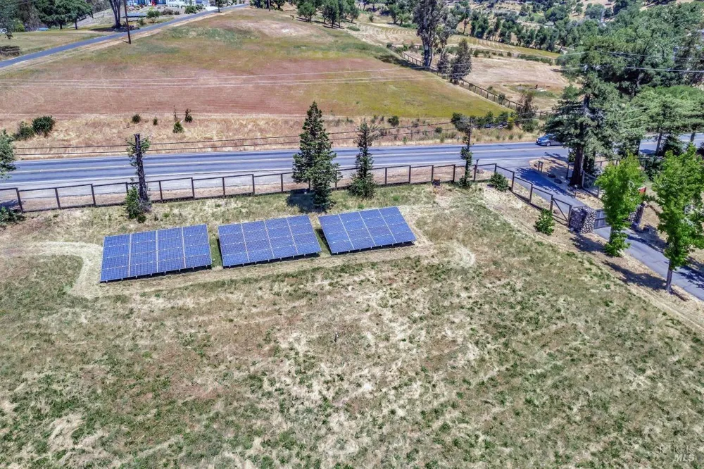 1400 Riebli Road Santa Rosa, CA 95404