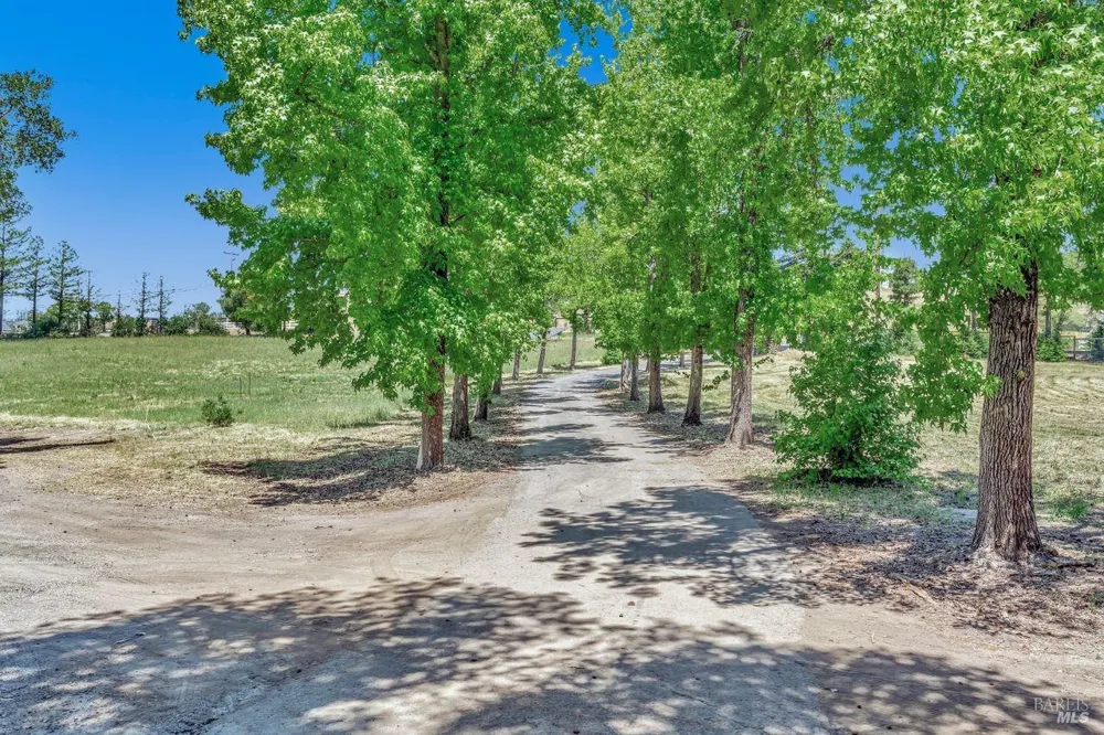 1400 Riebli Road Santa Rosa, CA 95404