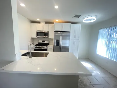 82567 Avenue 48 #36