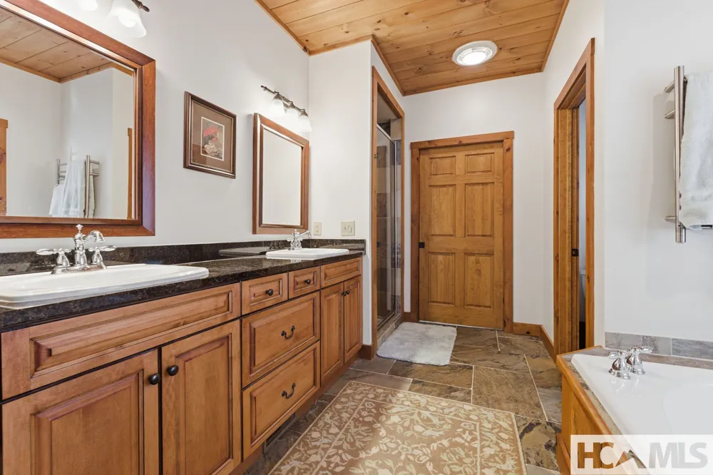 2469 Upper Whitewater Road Sapphire, NC 28774