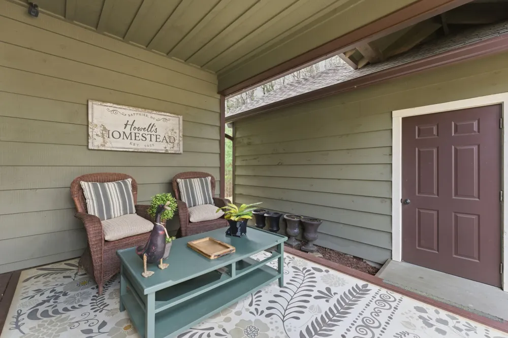 2469 Upper Whitewater Road Sapphire, NC 28774