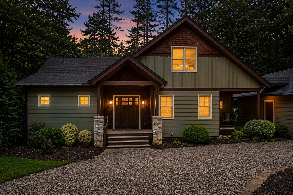 2469 Upper Whitewater Road Sapphire, NC 28774