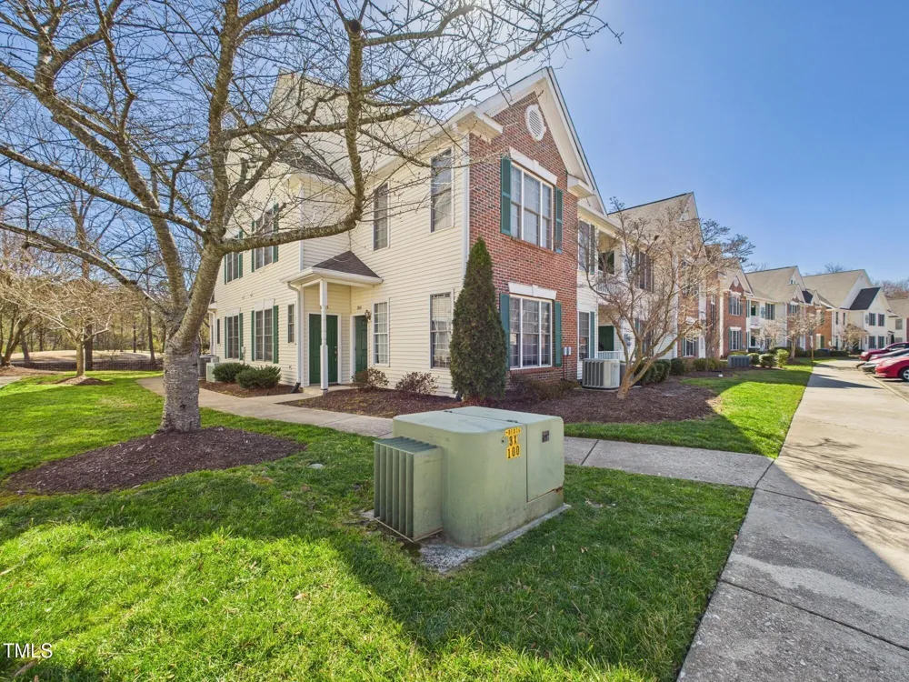 2111 Kudrow Lane Morrisville, NC 27560