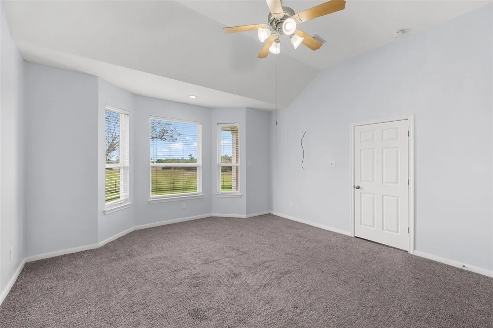 840 E Glenn Street Bellville, TX 77418