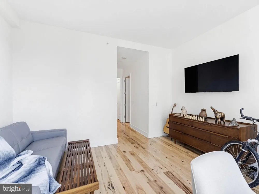 1414 S PENN SQUARE #32F Philadelphia, PA 19102