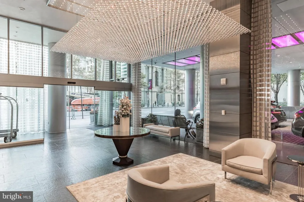 1414 S PENN SQUARE #32F Philadelphia, PA 19102