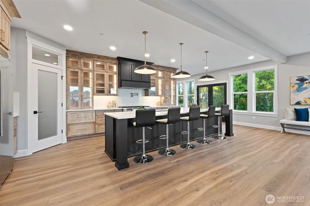 1517 176TH Avenue Ct E Lake Tapps, WA 98391