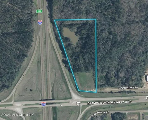 NE Frontage Road
