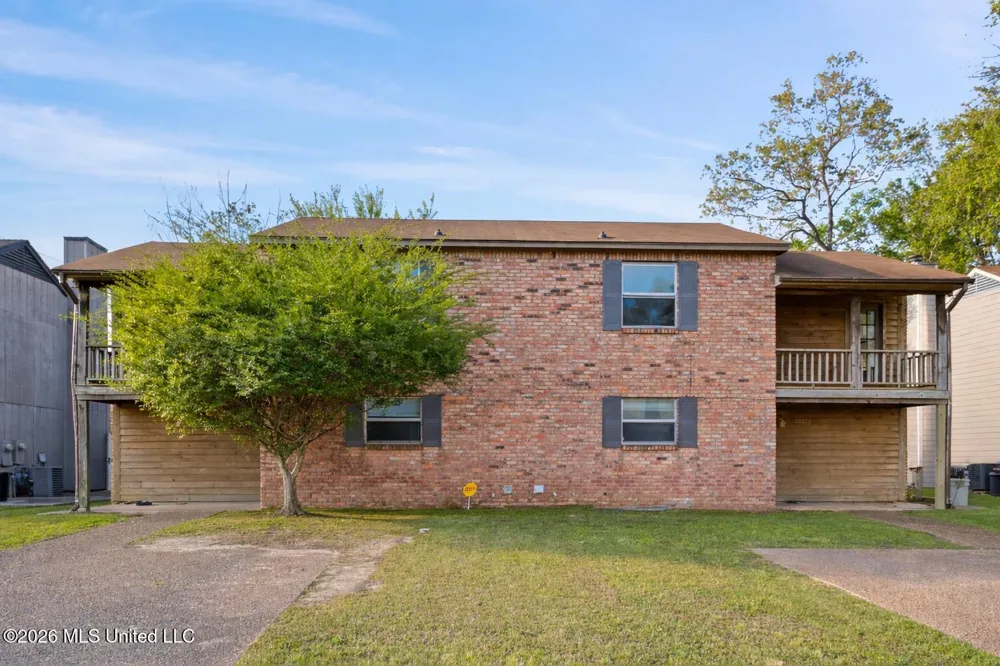 2337 River Oaks Boulevard Jackson, MS 39211
