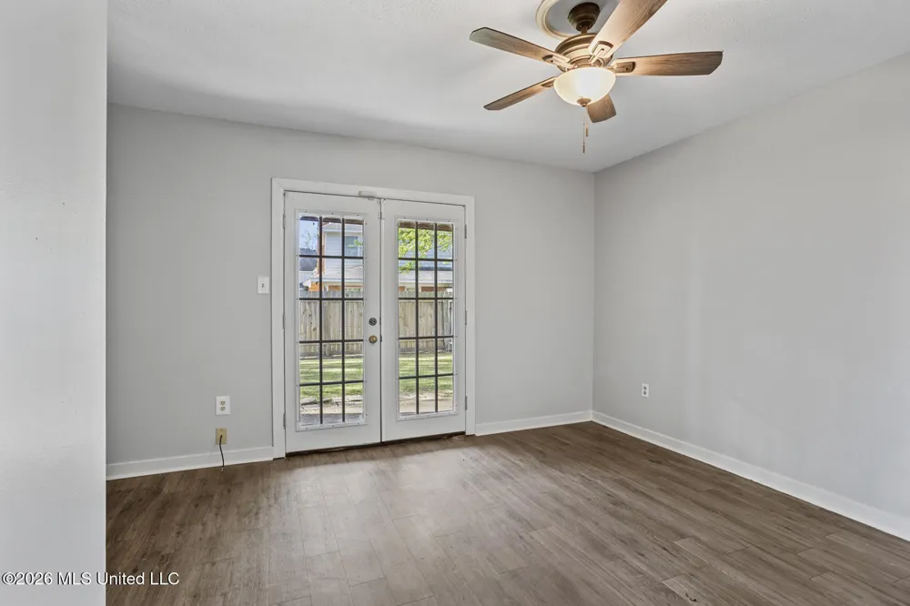 2337 River Oaks Boulevard Jackson, MS 39211