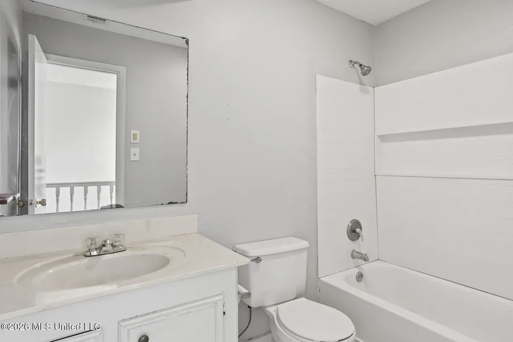 2337 River Oaks Boulevard Jackson, MS 39211