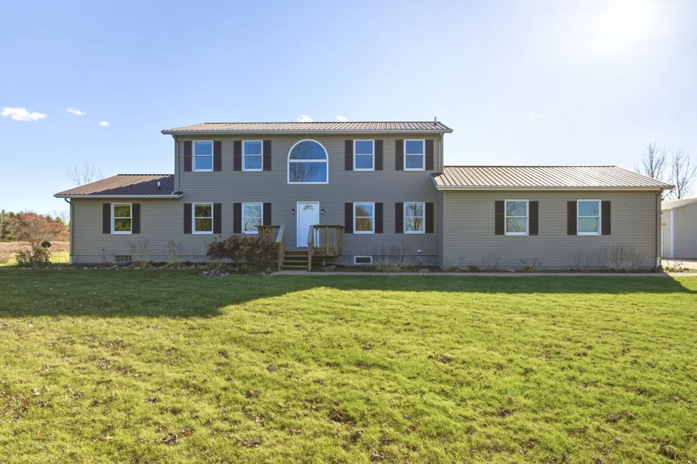 9227 Yager Road Columbus Township, MI 48063