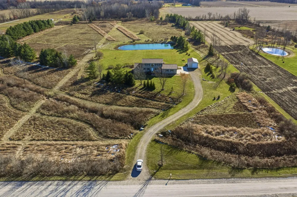 9227 Yager Road Columbus Township, MI 48063