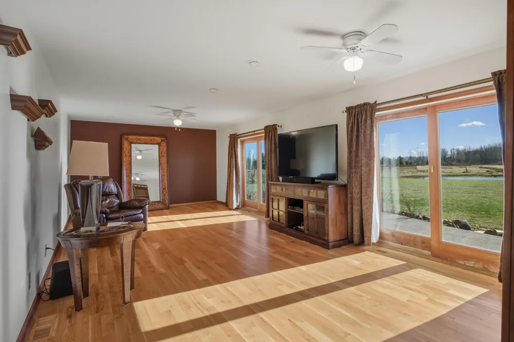 9227 Yager Road Columbus Township, MI 48063
