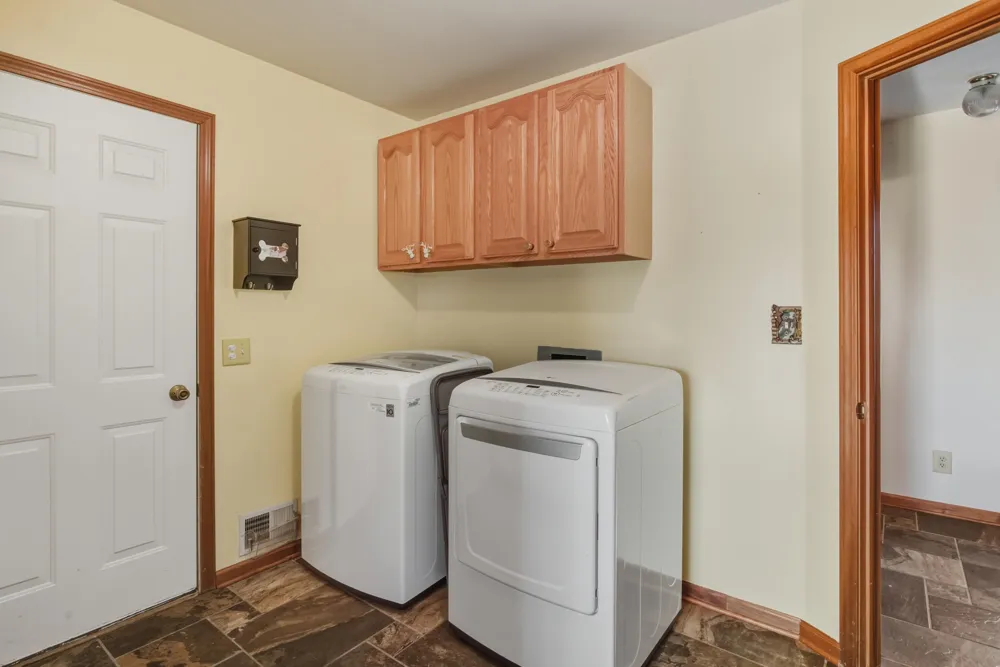 9227 Yager Road Columbus Township, MI 48063