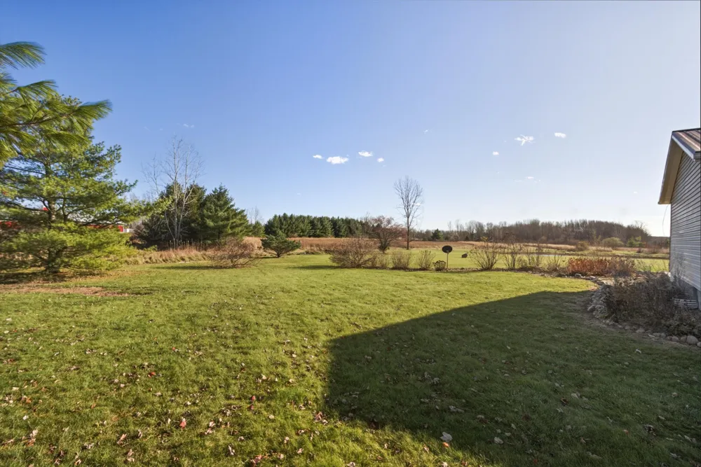 9227 Yager Road Columbus Township, MI 48063