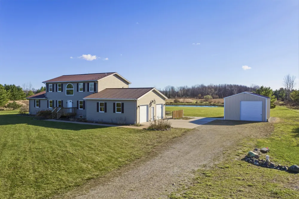 9227 Yager Road Columbus Township, MI 48063