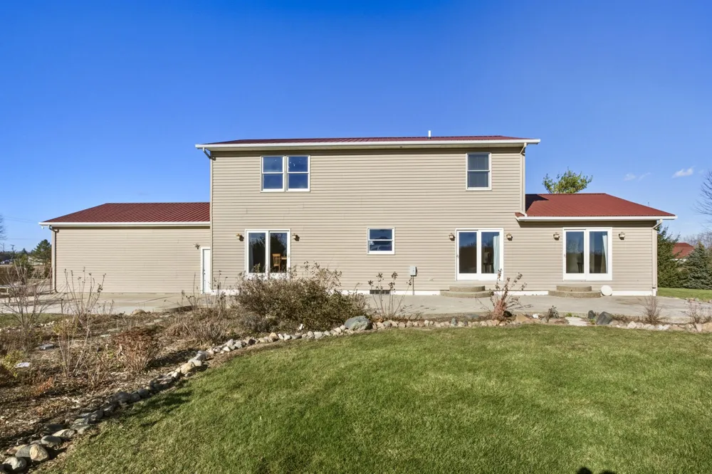 9227 Yager Road Columbus Township, MI 48063