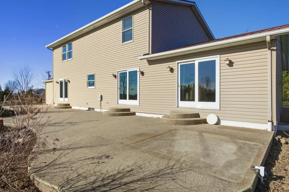 9227 Yager Road Columbus Township, MI 48063
