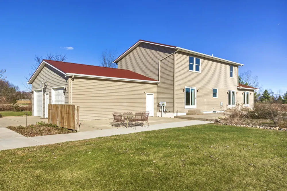 9227 Yager Road Columbus Township, MI 48063