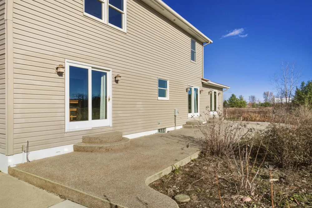 9227 Yager Road Columbus Township, MI 48063