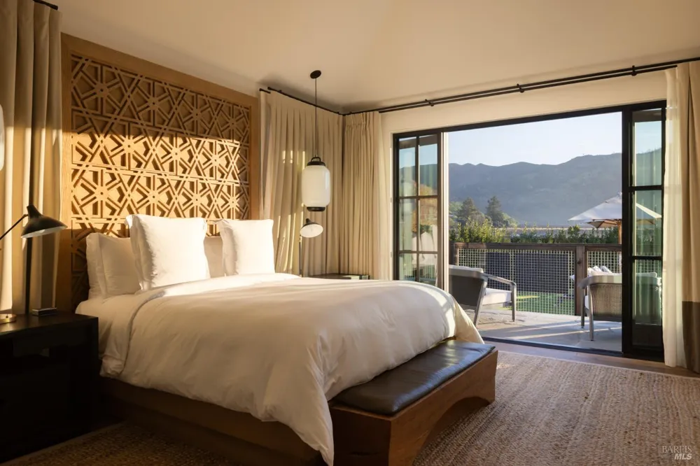 21 Lawley Lane Calistoga, CA 94515
