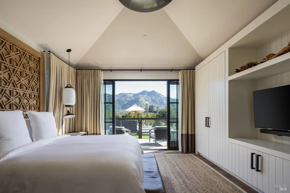 21 Lawley Lane Calistoga, CA 94515
