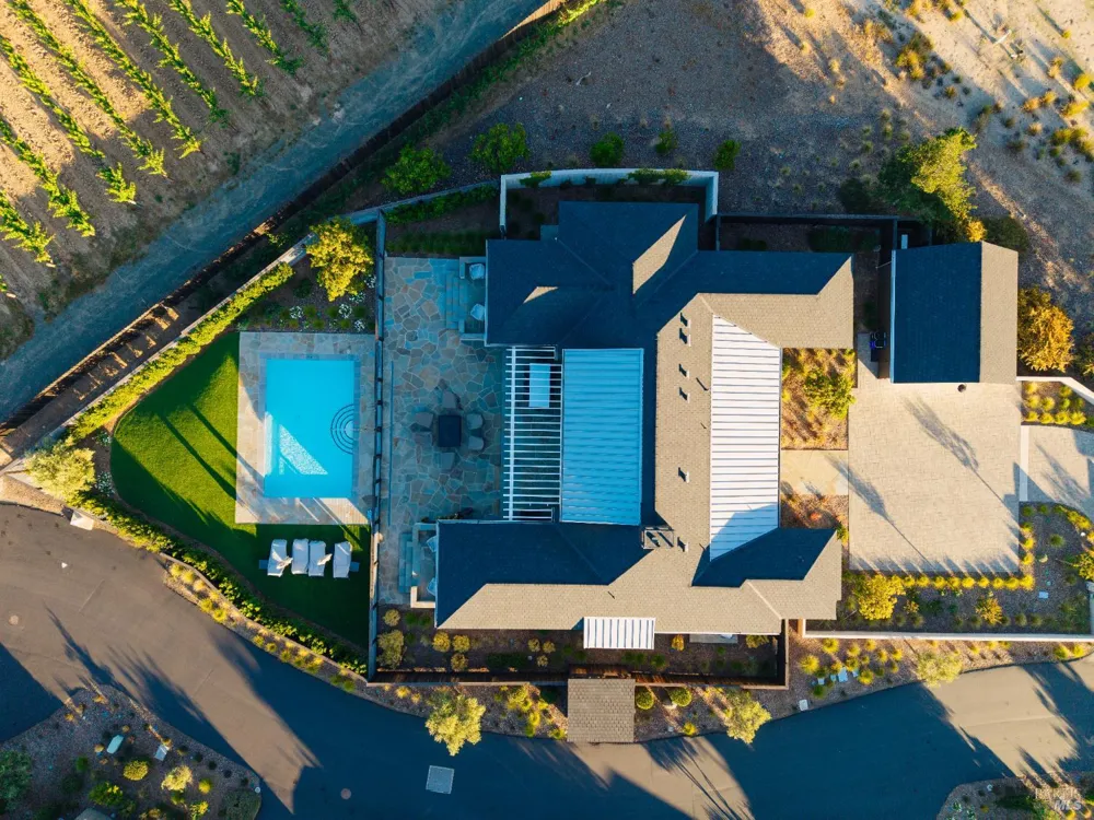 21 Lawley Lane Calistoga, CA 94515
