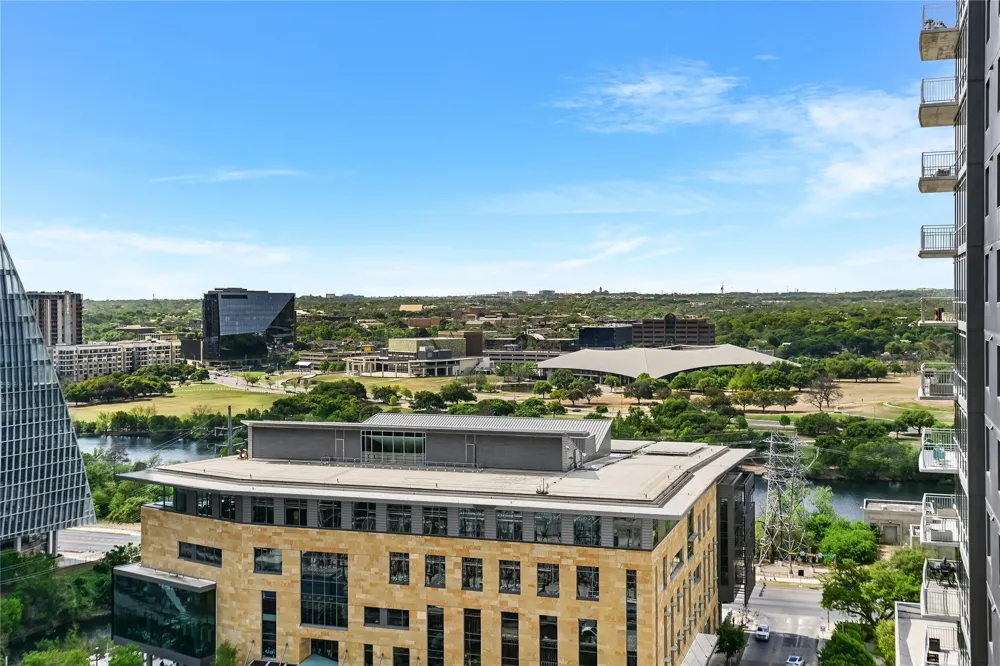 222 West Avenue #1613 Austin, TX 78701