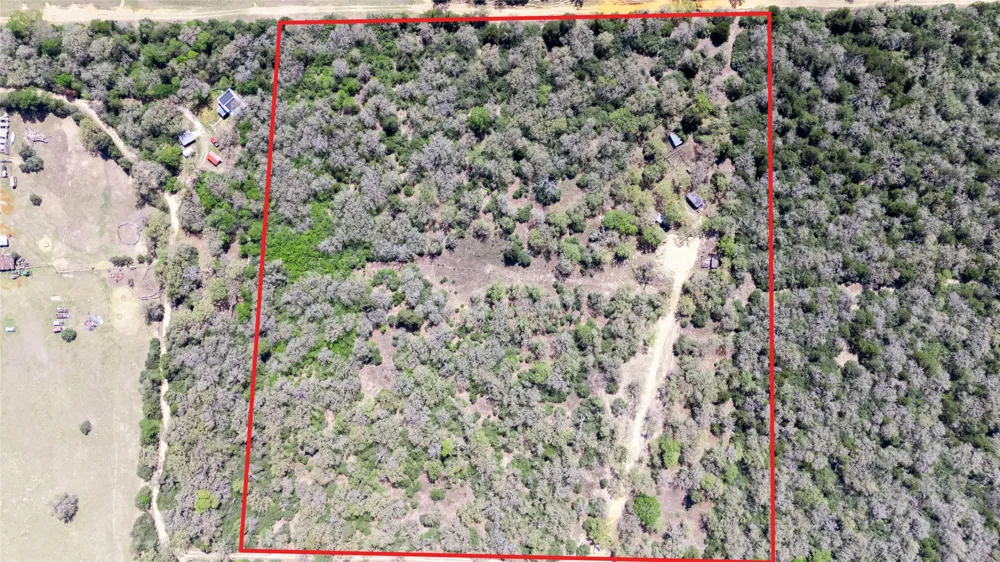 3950 Private Road 2015 Caldwell, TX 77836
