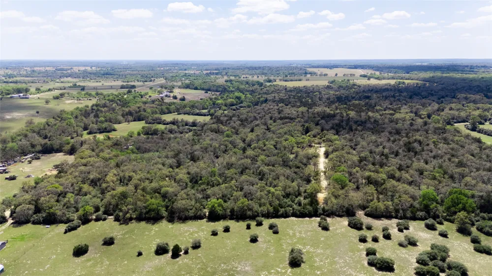 3950 Private Road 2015 Caldwell, TX 77836